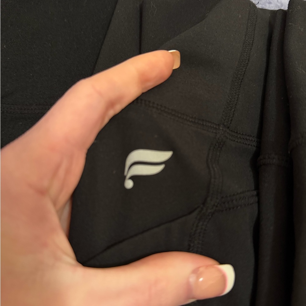 Fabletics Legging Bundle!!! - image 3